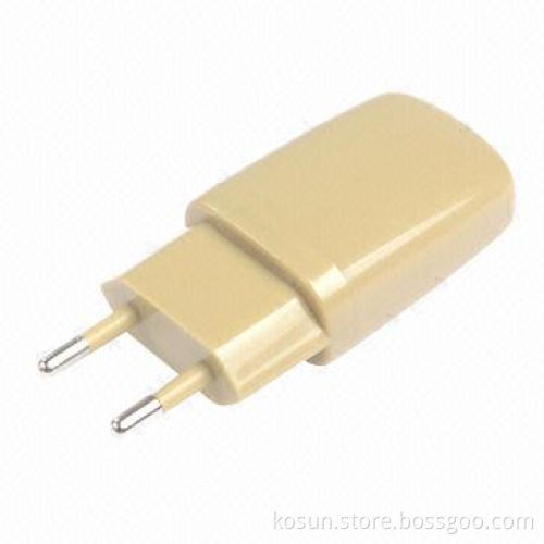 Travel Charger with 50/60Hz Frequency